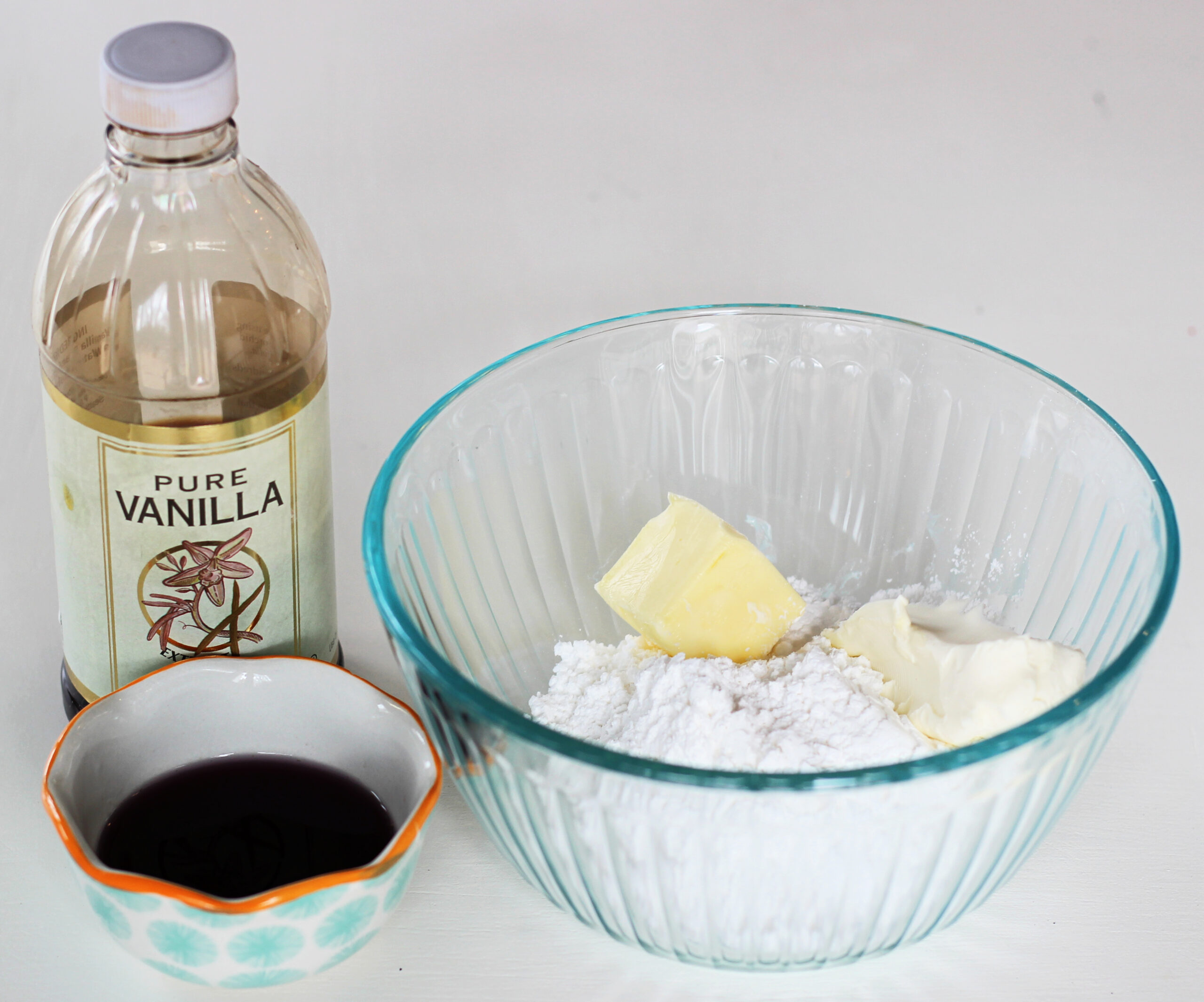 Ingredients needed to make purple frosting